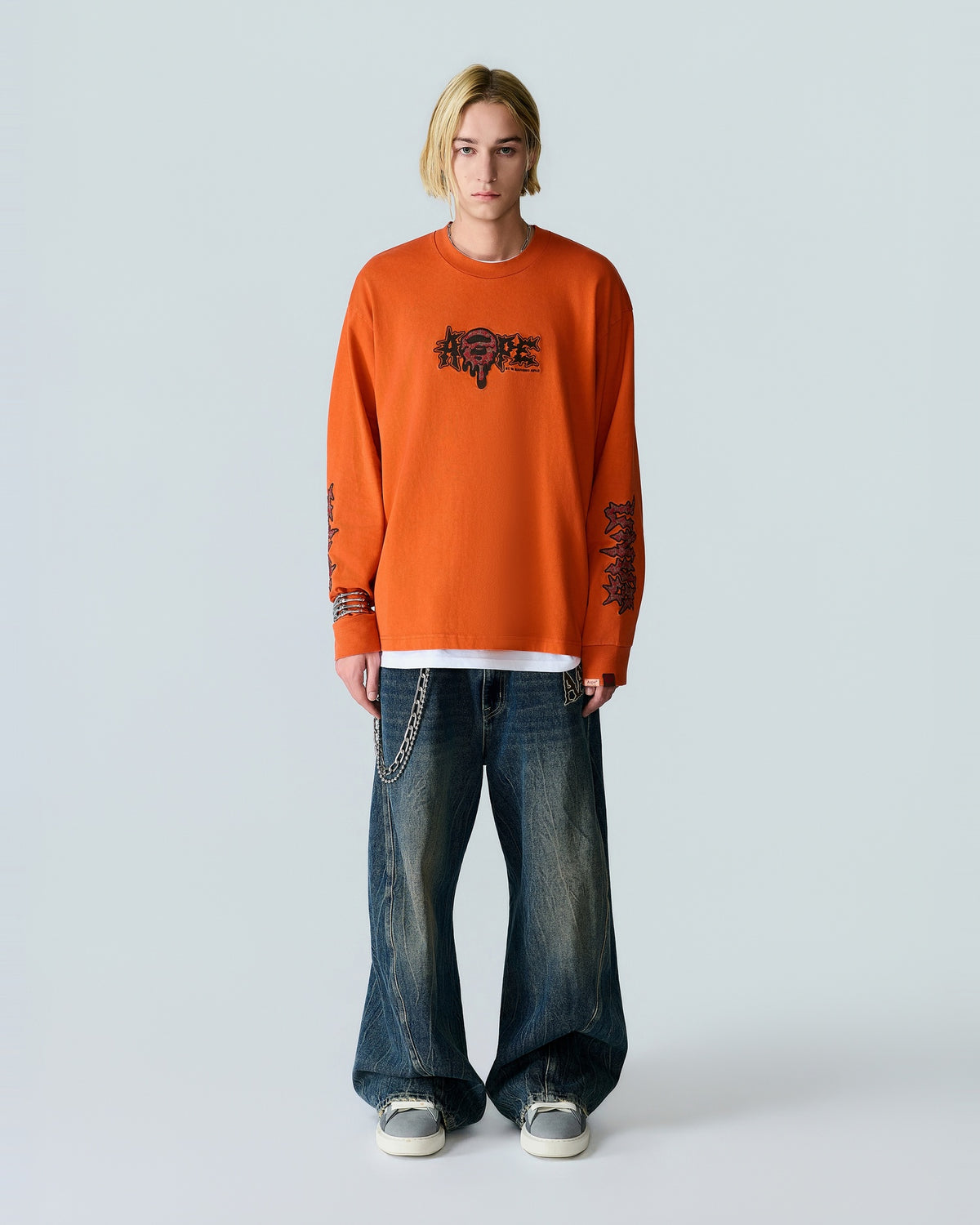 Moonface embroidered long sleeve tee