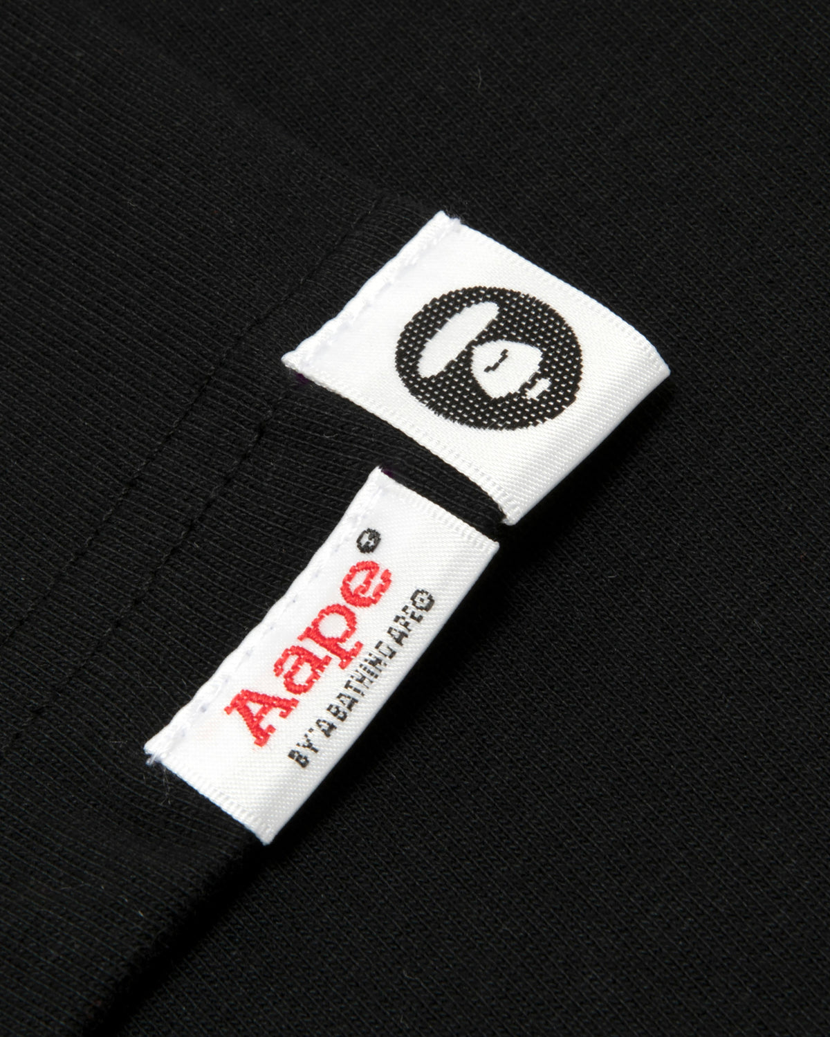 AAPENOW Moonface graphic tee