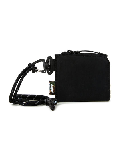 Half-zip pouch