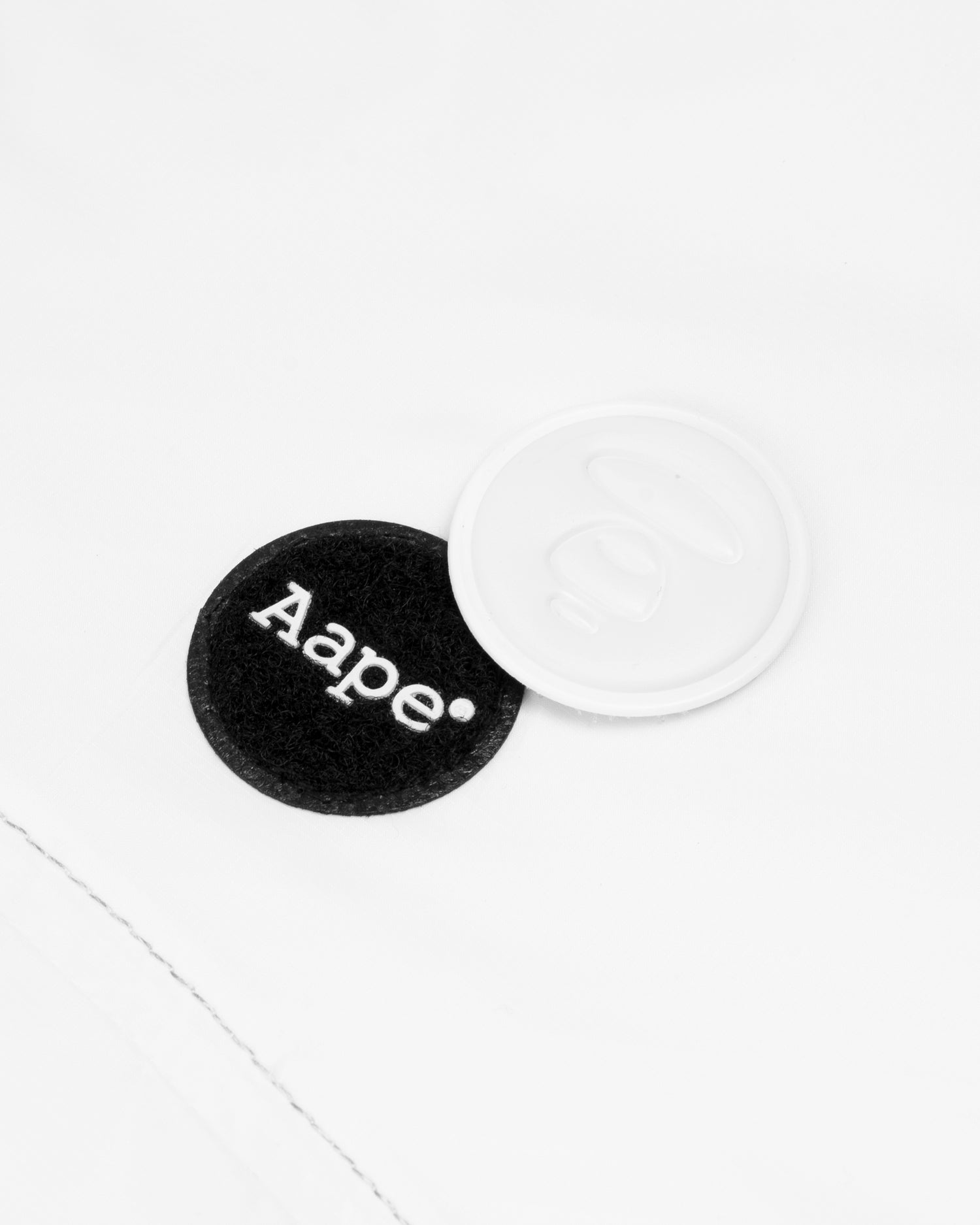 AAPLJM7584XXKWHX-pdp-3.jpg