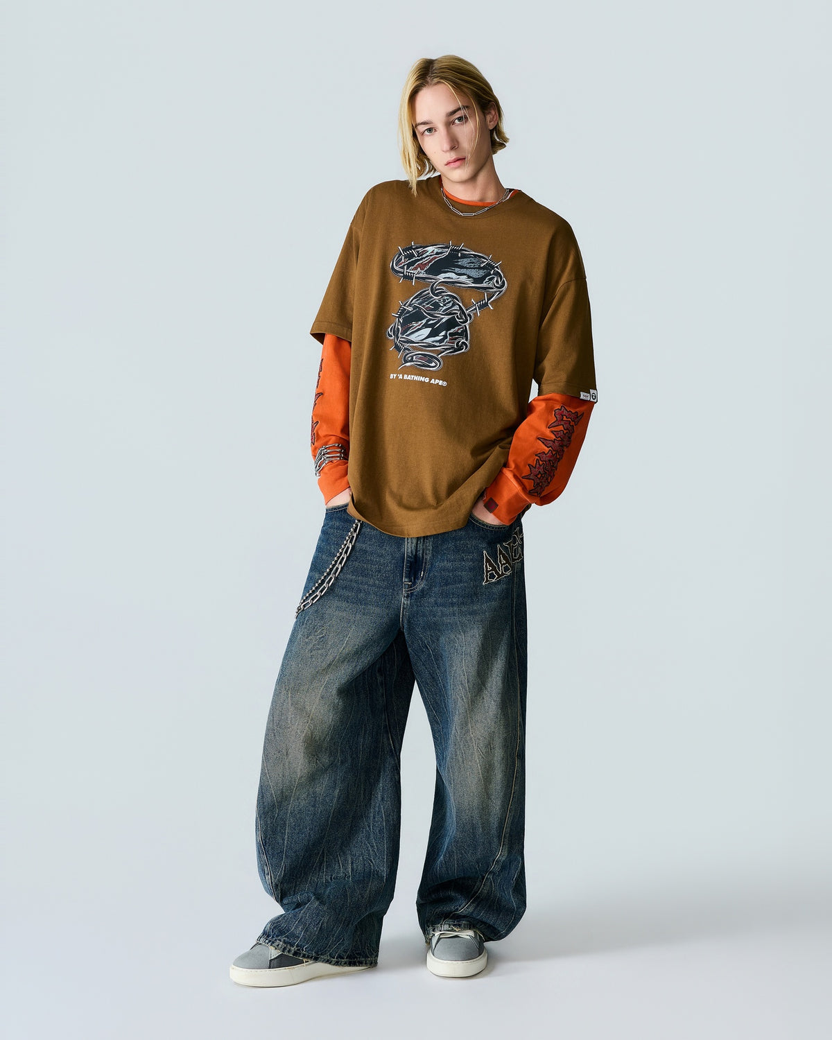 Moonface embroidered long sleeve tee
