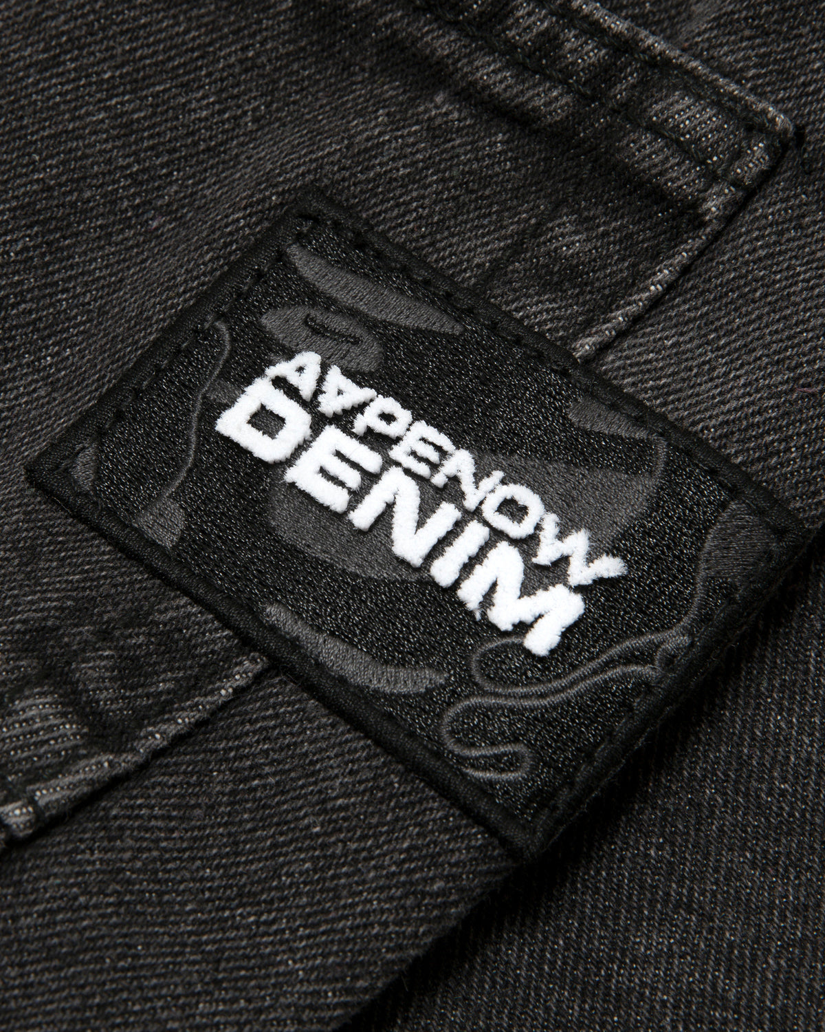 AAPENOW moonface logo denim shorts
