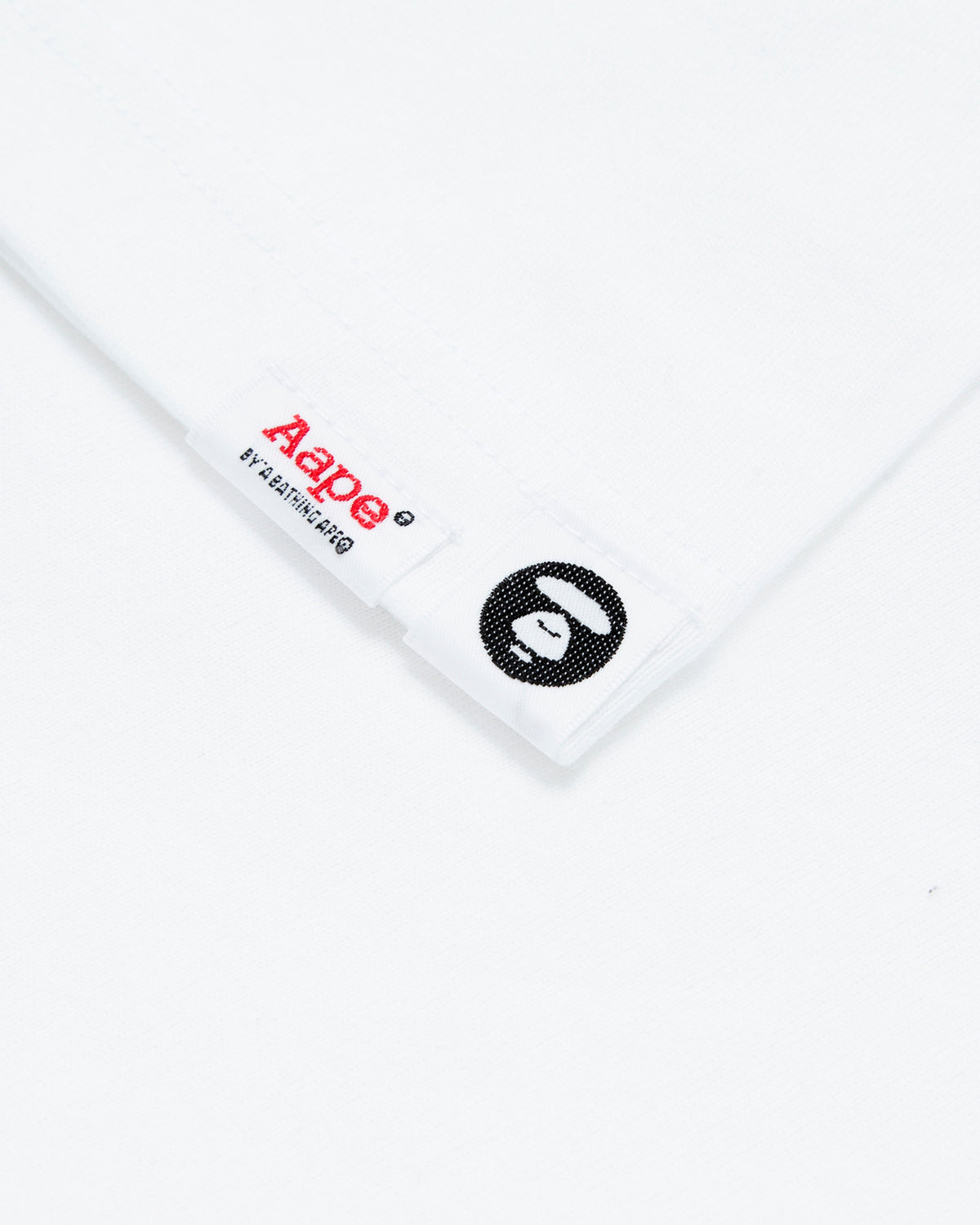 Moonface camo graphic tee